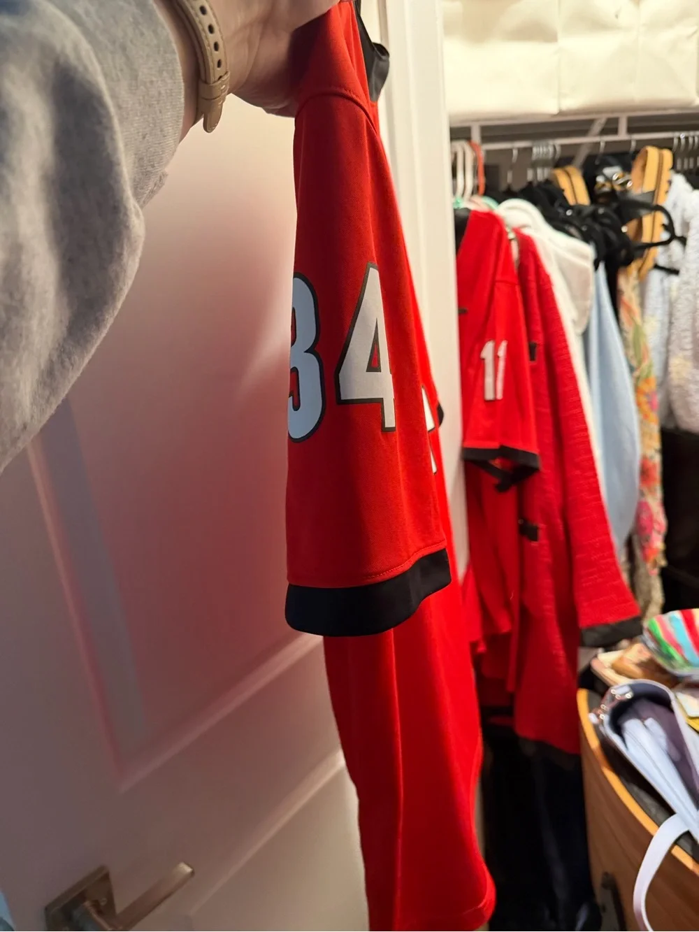 Nike Georgia Bulldogs #34 Red Football Jersey Size Large Women